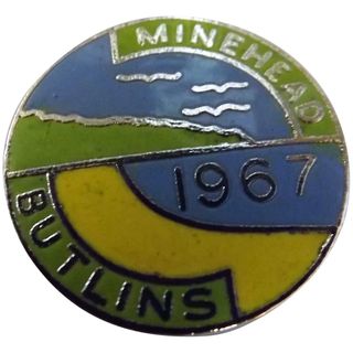 Vintage BUTLINS Holiday Camp Badge Minehead 1967