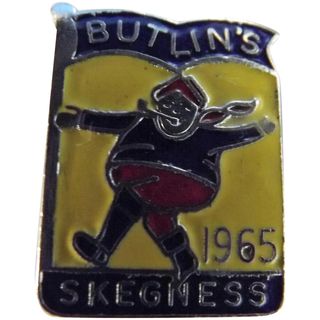 Vintage BUTLINS Holiday Camp Badge Skegness 1965