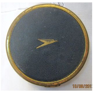 BOAC Airlines Souvenir Ladies Powder Compact