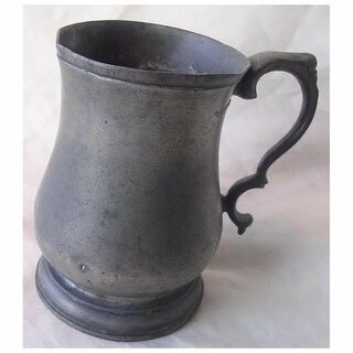 WILLIAM 1V 'TULIP' Half Pint Pewter Tankard Circa 1835