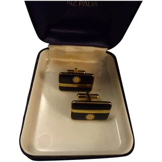 Air Naru Set of Cuff Links