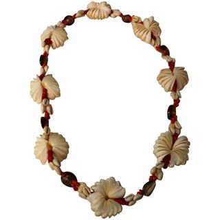 Stunning Fijian Shell Necklace - Circa 1970