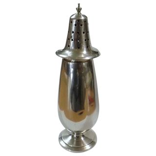Elegant Sterling Silver Sugar Sifter - England 1919