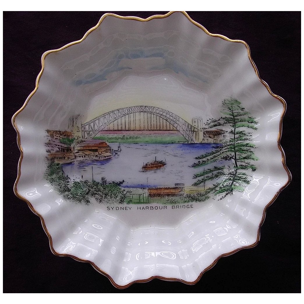 1930's SHELLEY Porcelain' Sydney Harbour Bridge' Commemorative Dish Circa 1935