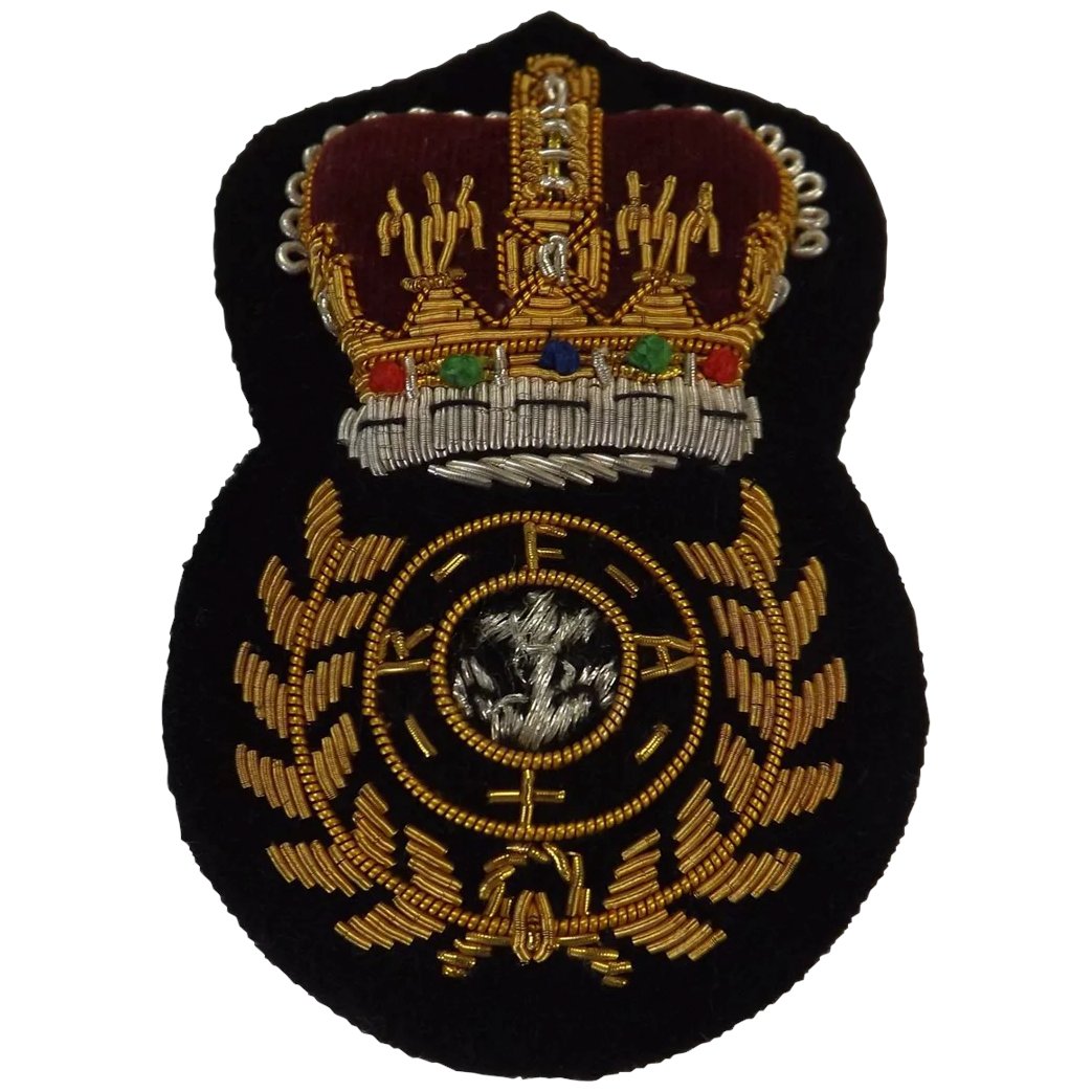 British Royal Navy Royal Fleet Auxiliary Cap Insignia - Chief Petty Officer