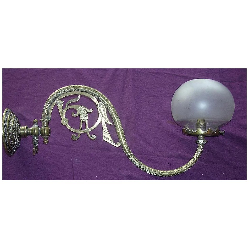 A Beautiful Victorian Art Nouveau Brass Gas Lamp Wall Lamp