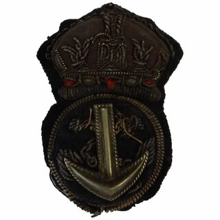 British Royal Navy Cap Insignia - Petty Officer 'Kings Crown'
